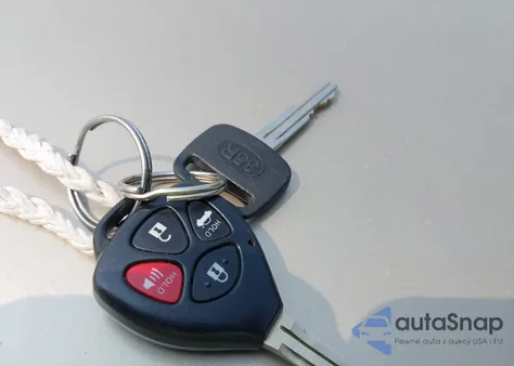 2010 Toyota Corolla Le from USA, damaged, VIN 2T1BU4EE6AC428509